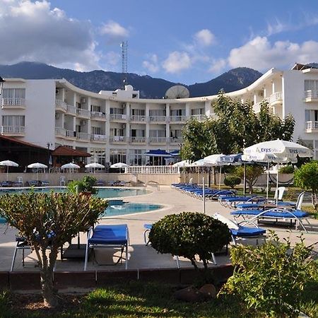 Sempati Hotel Lapithos  Exterior foto